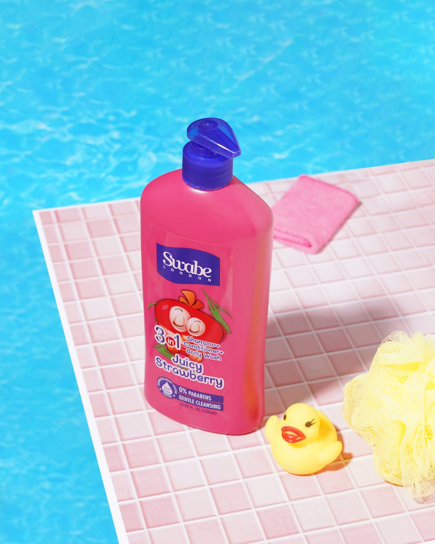 Swabe Kids by Mak's Juicy Strawberry 3-in-1 Shampoo, Conditioner, and Body Wash 550ml